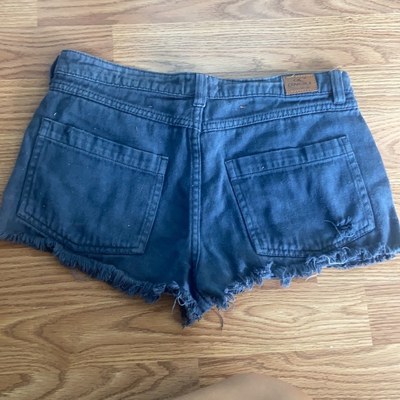 O'Neill navy blue booty shorts in size 3 - Picture 3 of 4